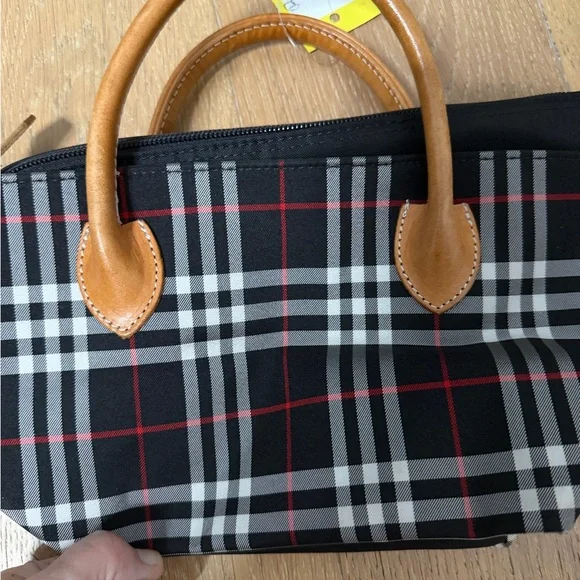 B.A.G Buyers Appreciation Givvy - Picture 7 of 7